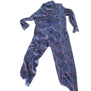 Ralph Lauren Paisley Print Pajama Set size XL gently used, RL logo on pocket